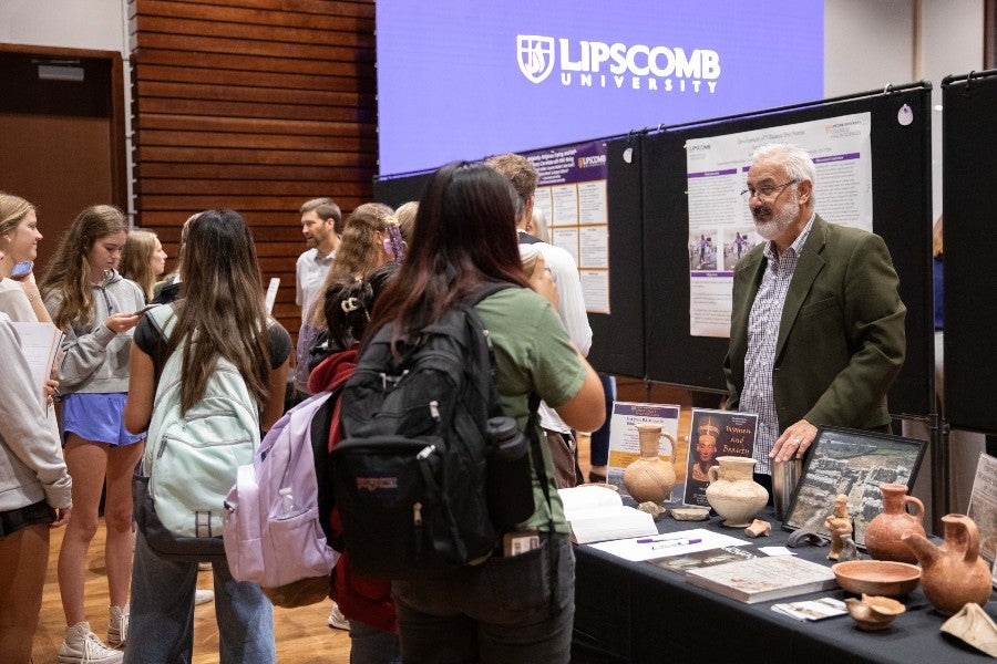 Faculty Research Day 2023 features 31 faculty projects